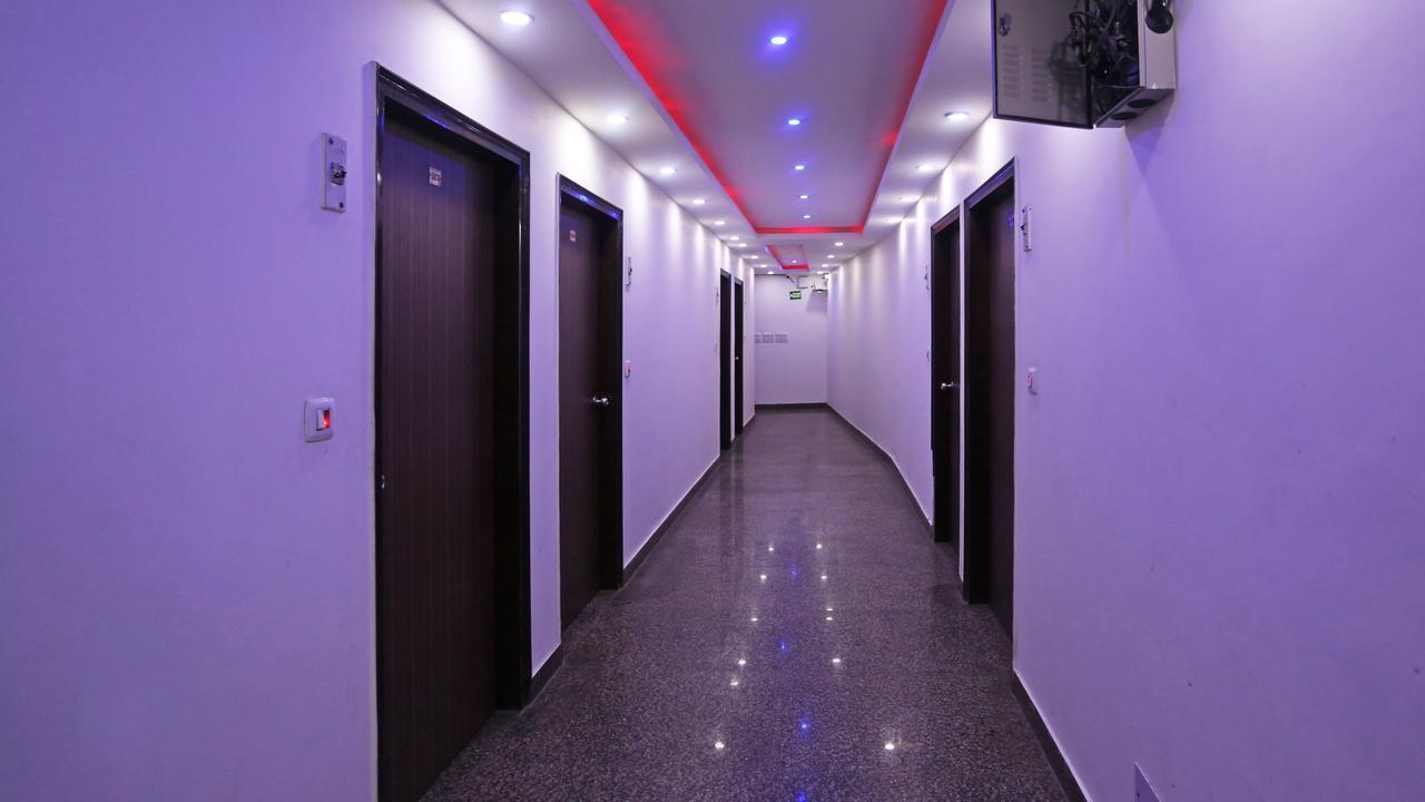 Fabhotel Luck Residency Delhi Airport Nuova Delhi Esterno foto